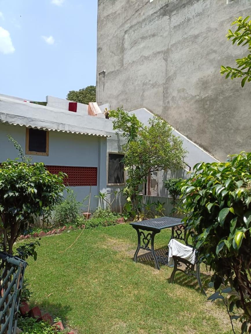 Tourist Guest House Amritsar Exteriér fotografie